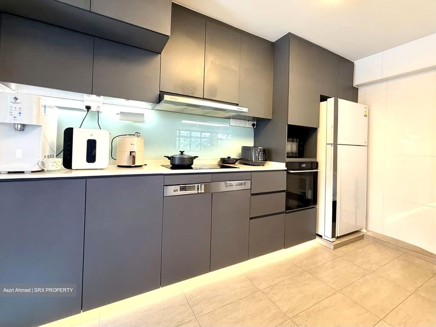 Blk 874B Tampines Greenflora (Tampines), HDB 5 Rooms #578253871